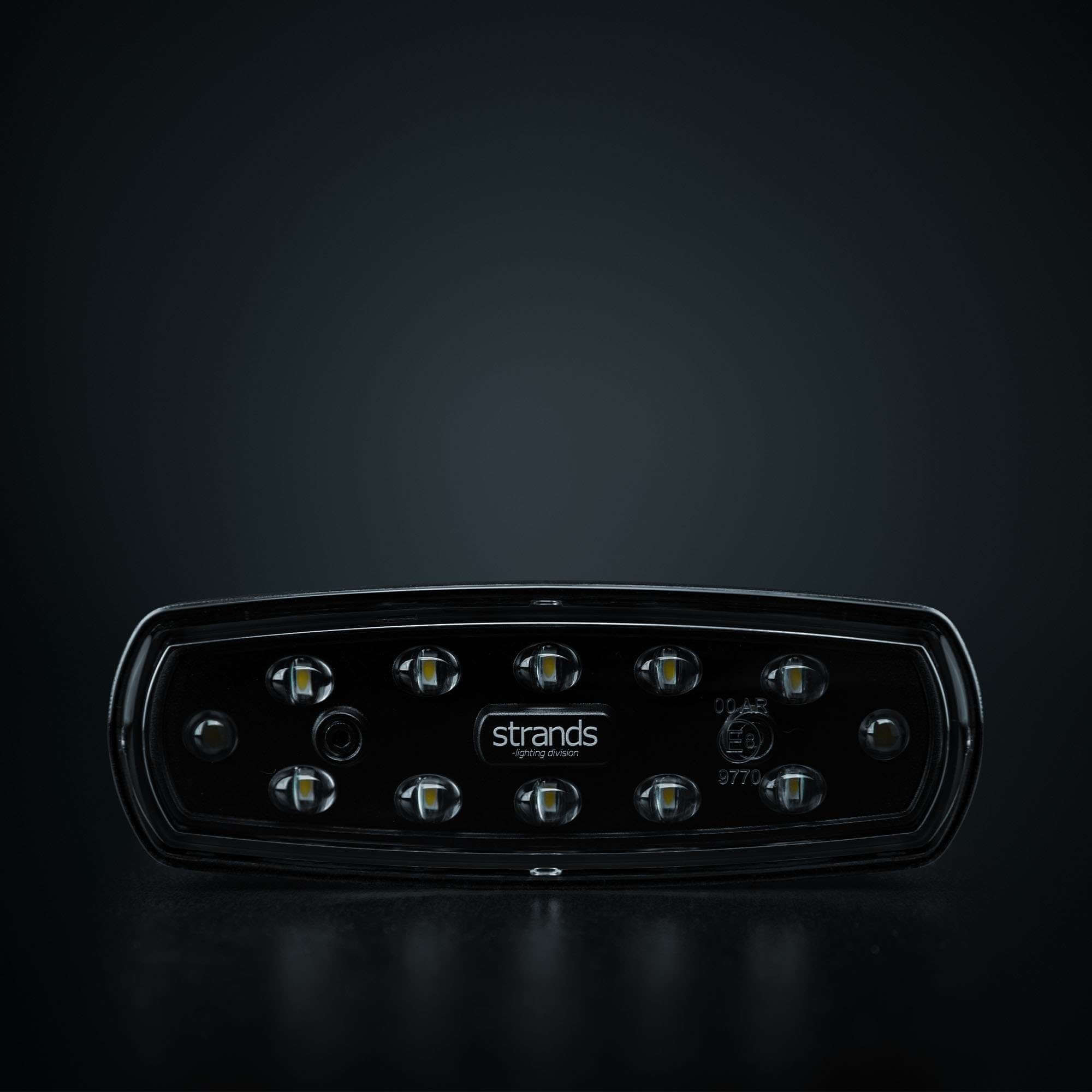 Strands NUUK E-LINE BLACK R 13W