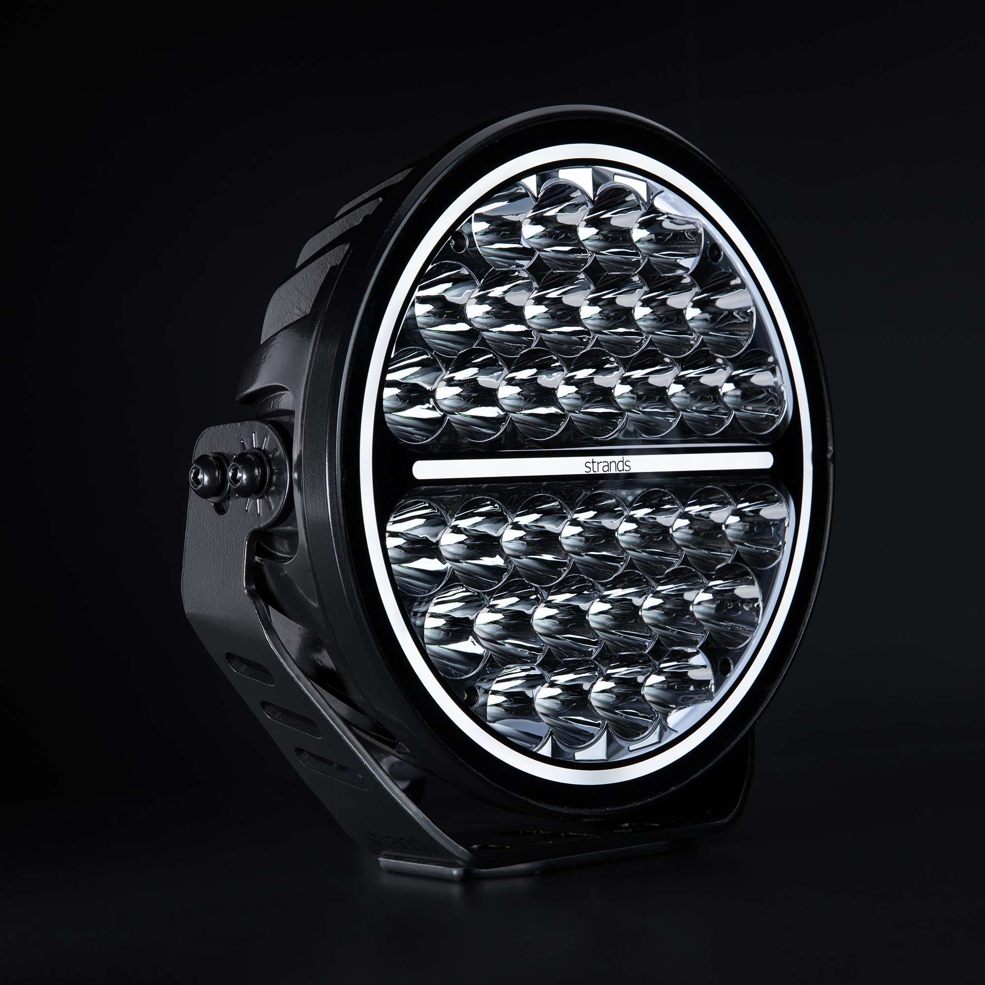 Strands SIBERIA XP DRIVING LIGHT 9″