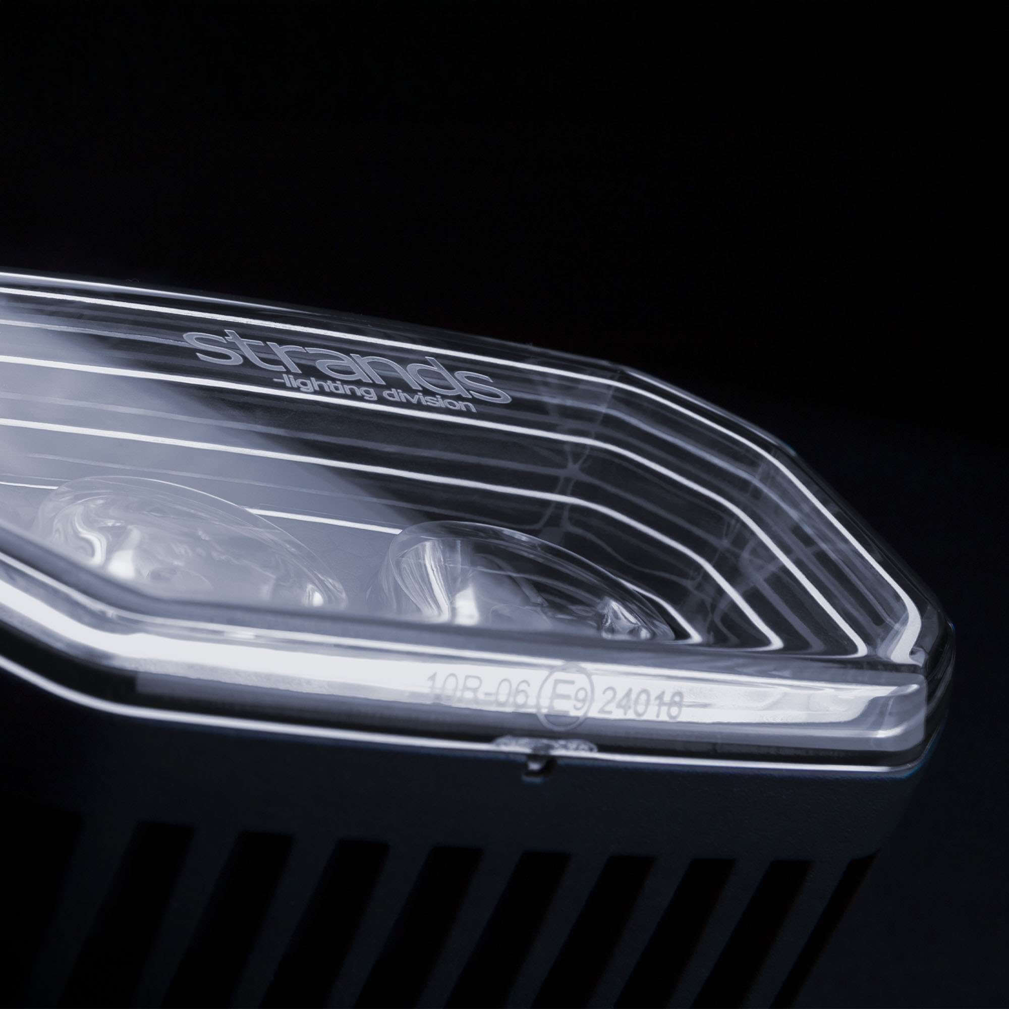Strands FOR9T LIGHT POD DRIVING LIGHT 4″