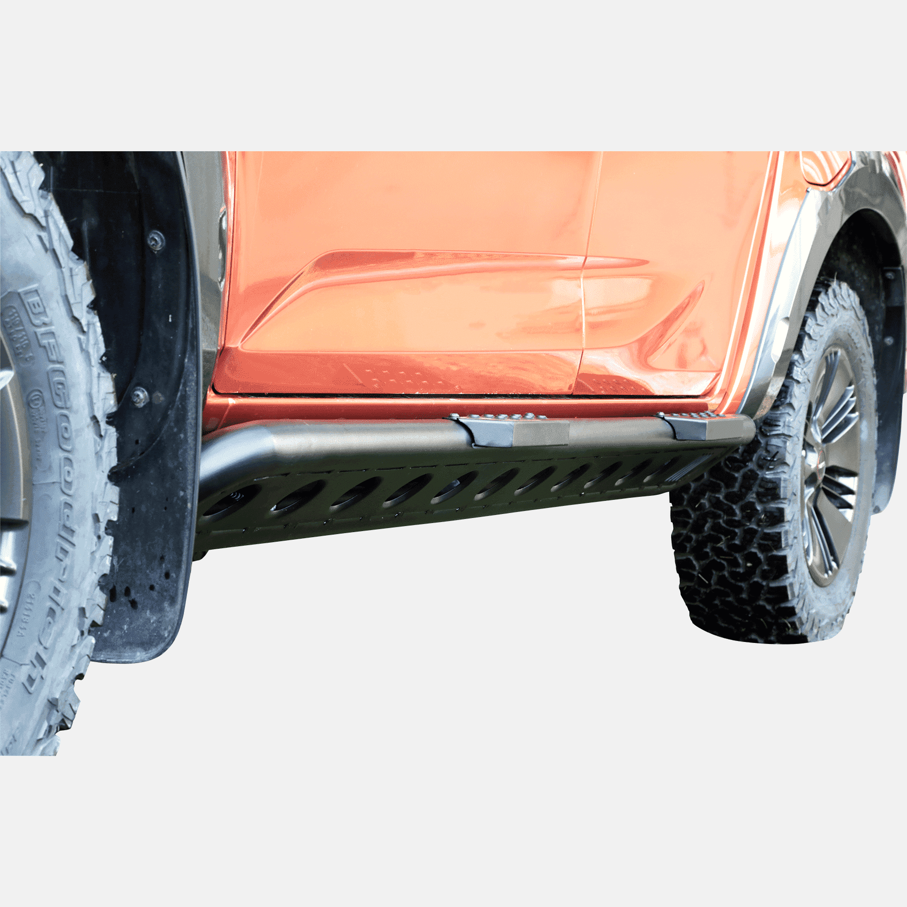 Rockslider LAPIS Aluminium pour Isuzu D-Max à partir de l'année 2021