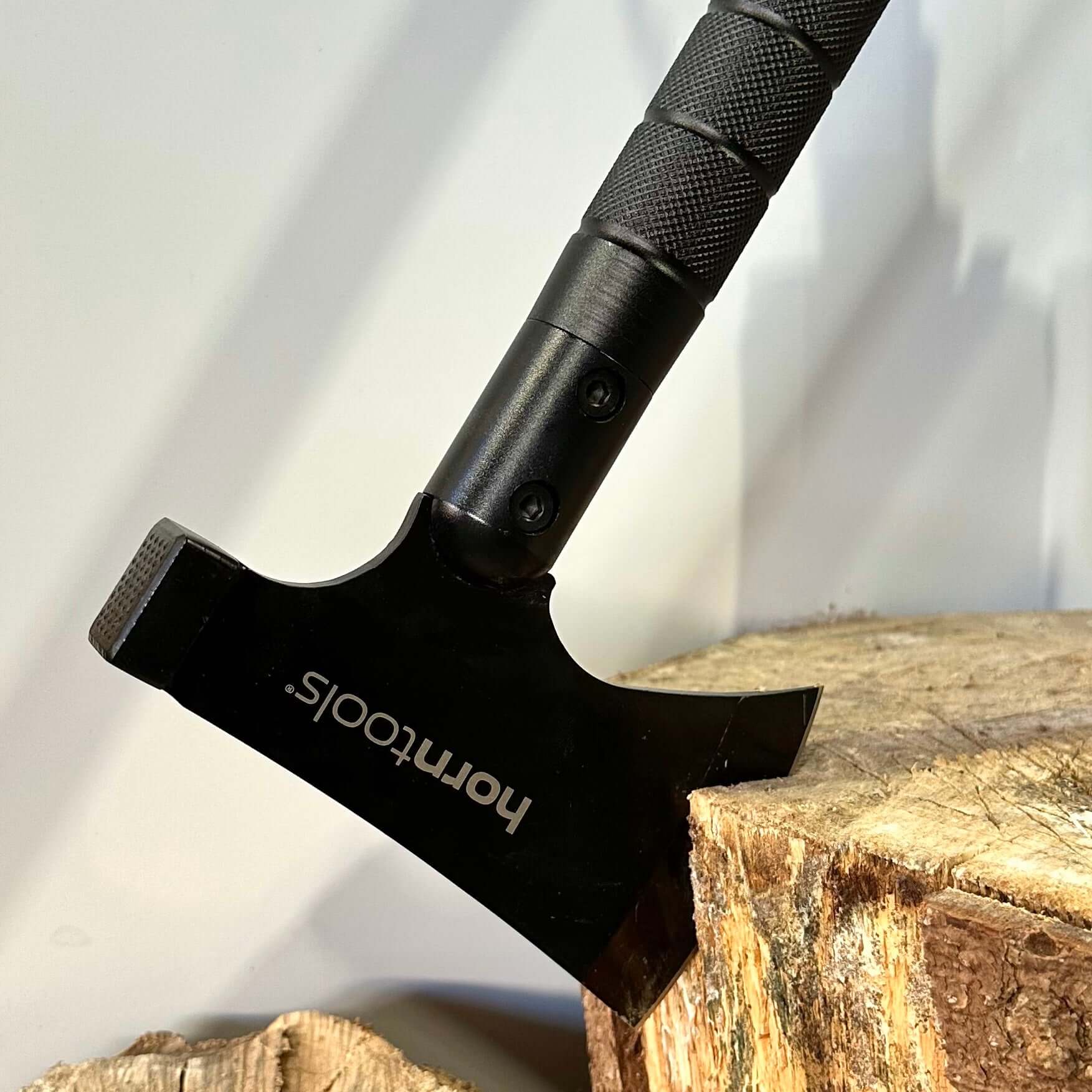 Outdoor Axt Survivor